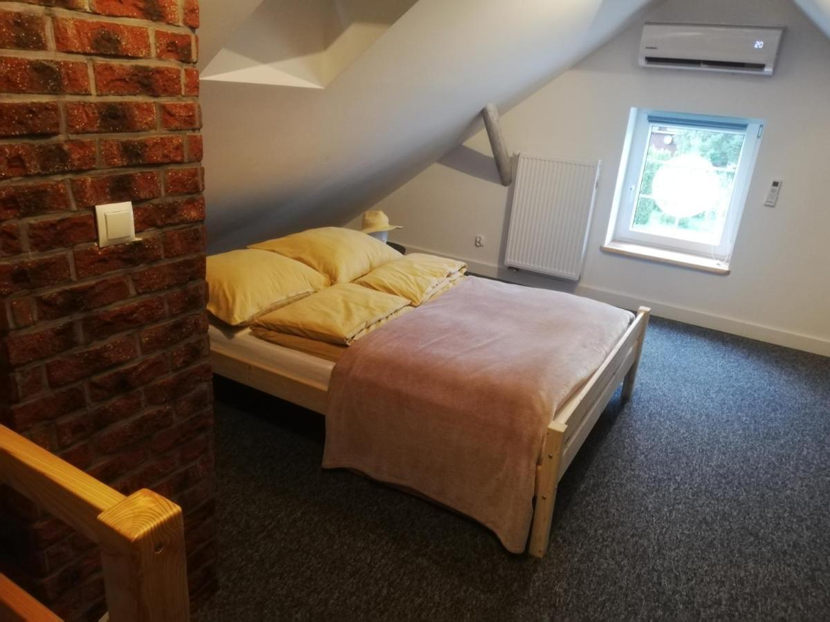 Gospodarstwo Przy Drodze. Czchow Buitenkant foto